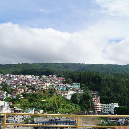 Woodland Hill Stay Shillong Ngoại thất bức ảnh