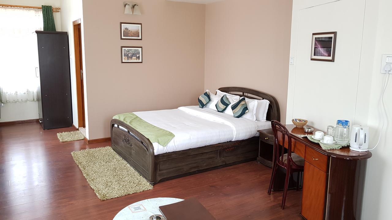 Woodland Hill Stay Shillong Ngoại thất bức ảnh