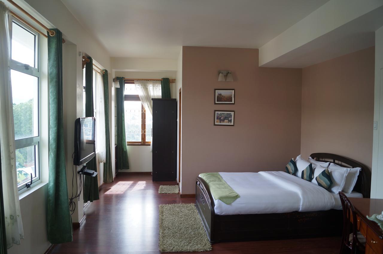 Woodland Hill Stay Shillong Ngoại thất bức ảnh