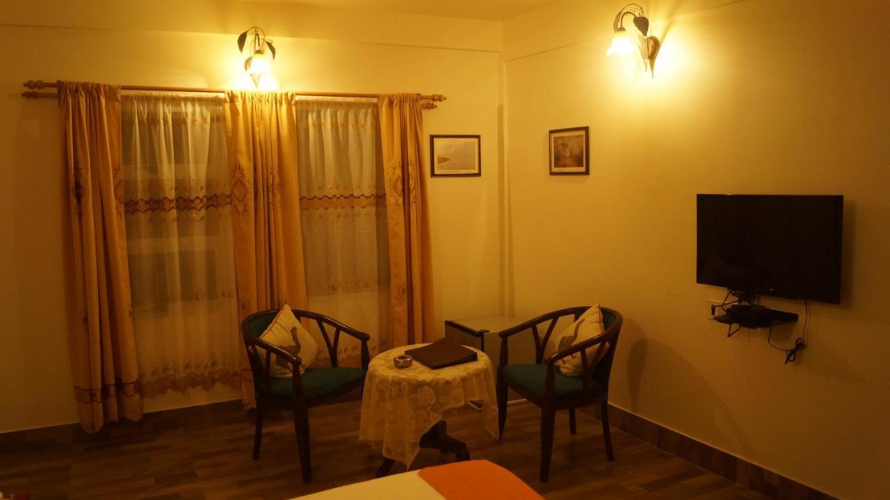 Woodland Hill Stay Shillong Ngoại thất bức ảnh